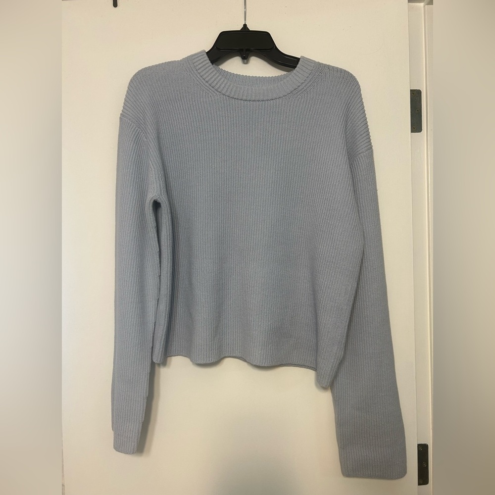 Vince blue crewneck sweater